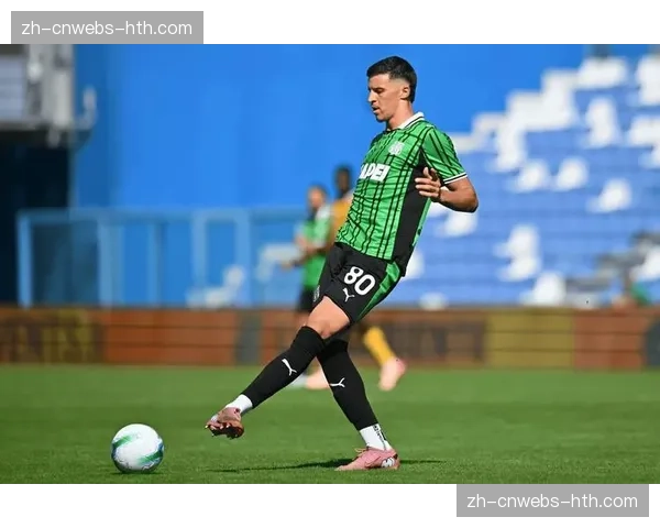 国米夏窗转会瞄准罗马中后场三员大将，财务困境或逼红狼忍痛割爱